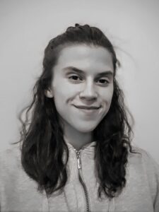 Yogainstruktør Isabelle Shafiei Haakonsen